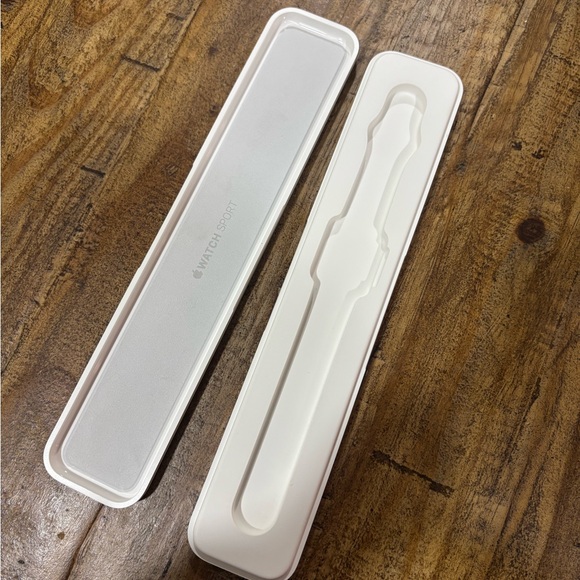 Apple Watch Box - Picture 3 of 3